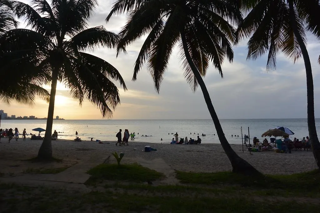 Cozy Beachfront Studio San Juan